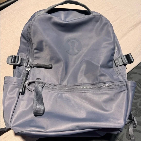 lululemon athletica | Bags | Lululemon Athletica Gray  display picture 3